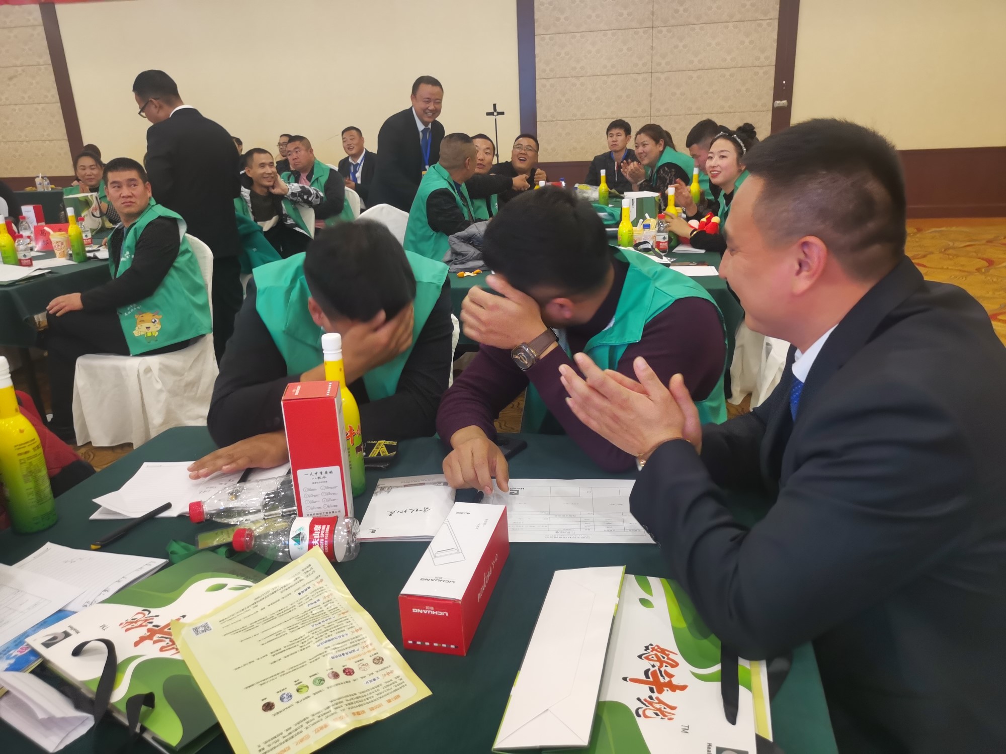 《燃爆流量 做區(qū)域“?！鄙獭返拈L春站